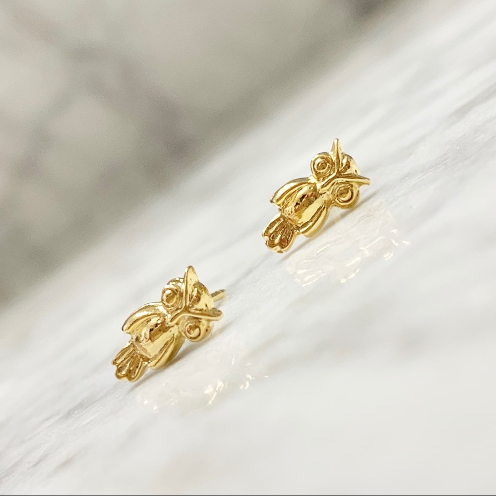 💎3/$30💎 Dainty Gold Owl Earrings NWT
